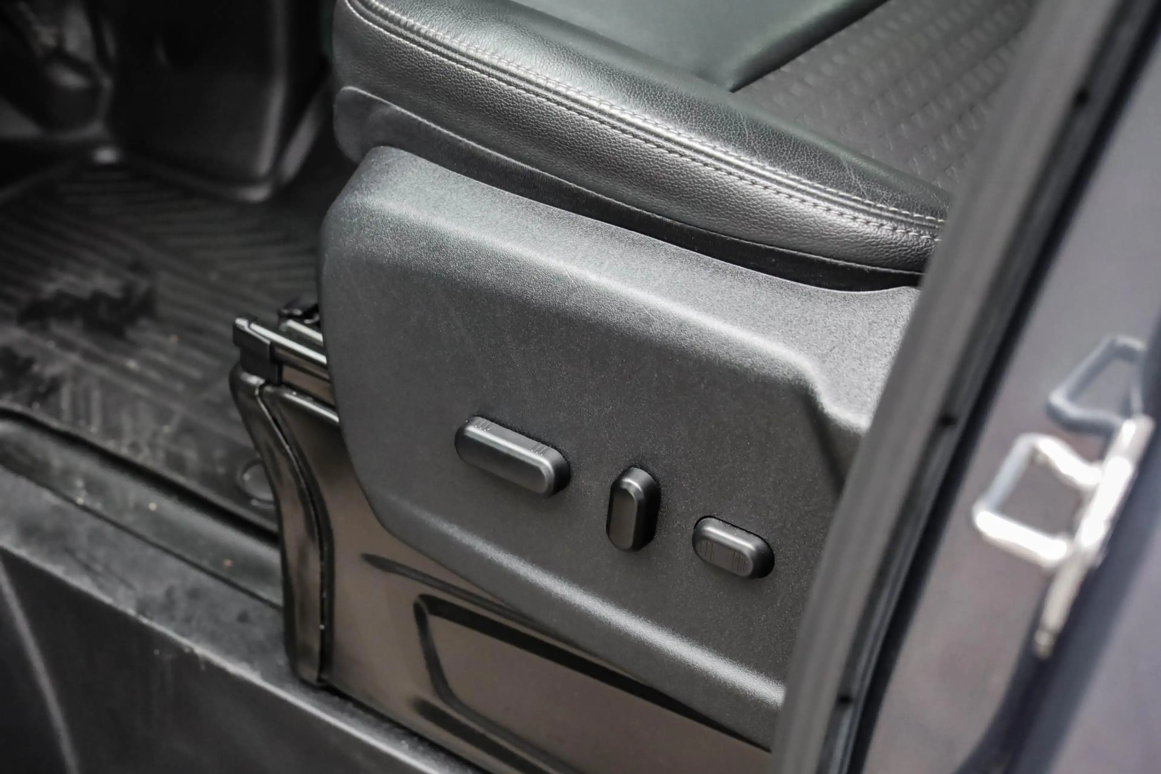 Ford Transit Custom 290 2.0 TDCI L2H1 Sport Electr. Stoelen Camera — photo 23