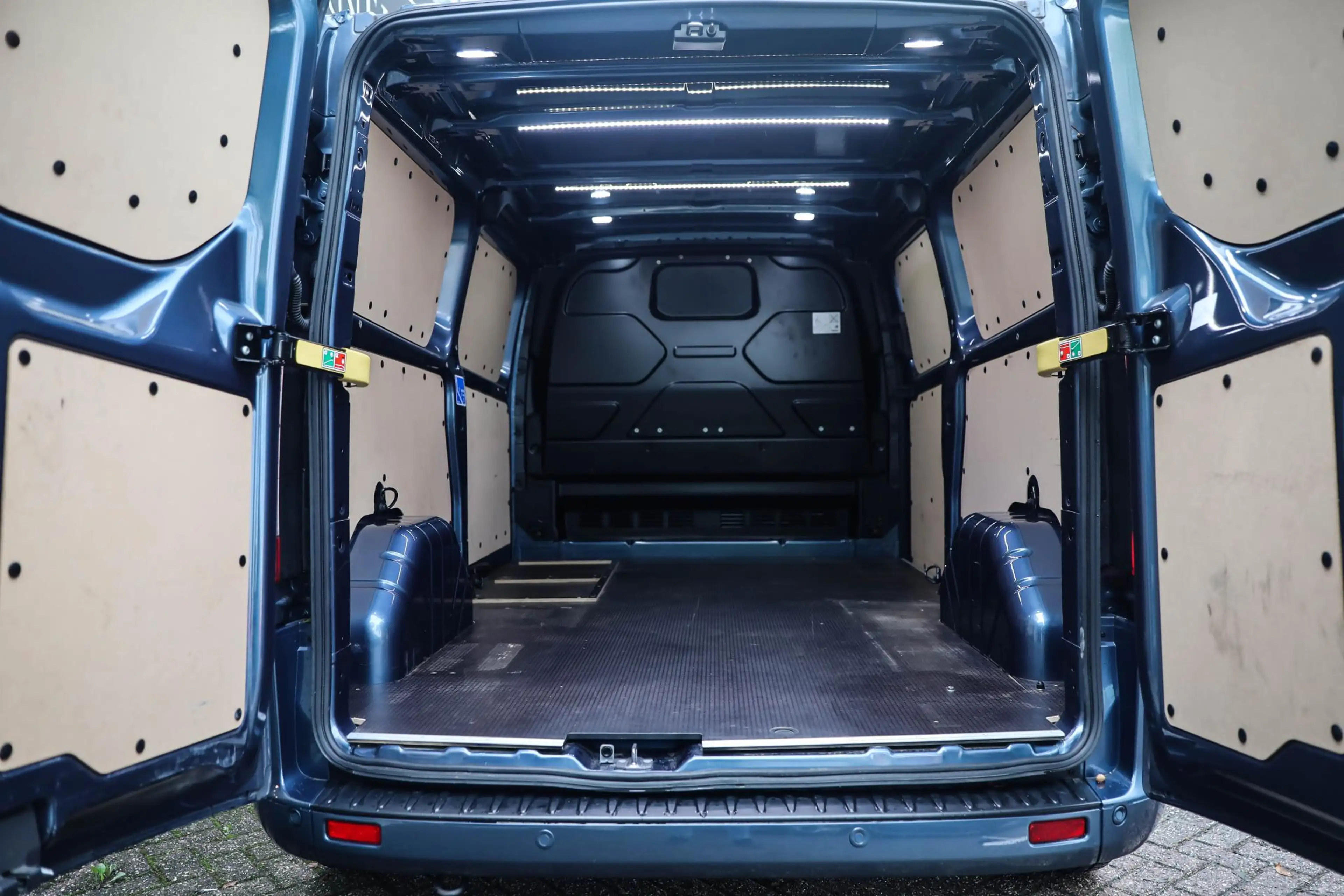 Ford Transit Custom 290 2.0 TDCI L2H1 Sport Electr. Stoelen Camera — photo 40