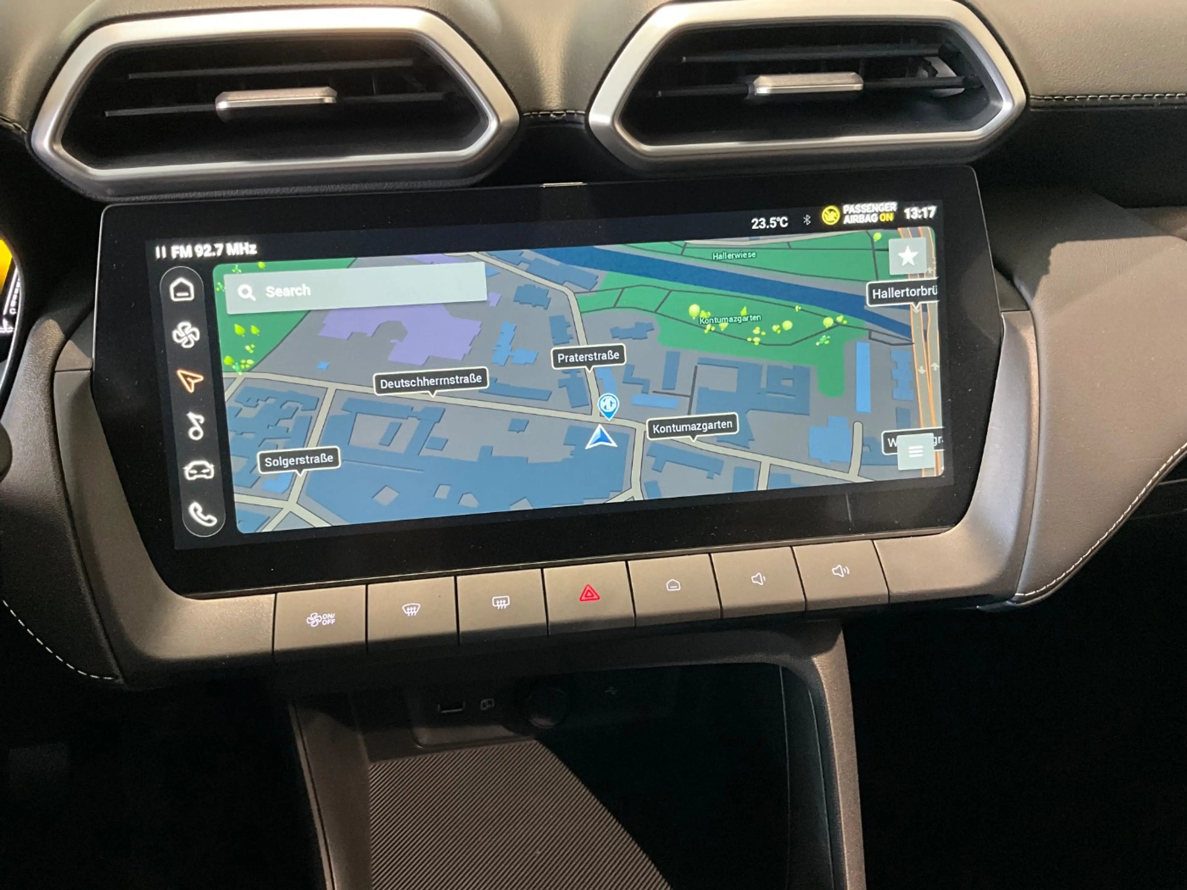 MG ZS Hybrid+ Luxury 360Grad,SHZ,PDC,Keyless,Autom. — photo 11
