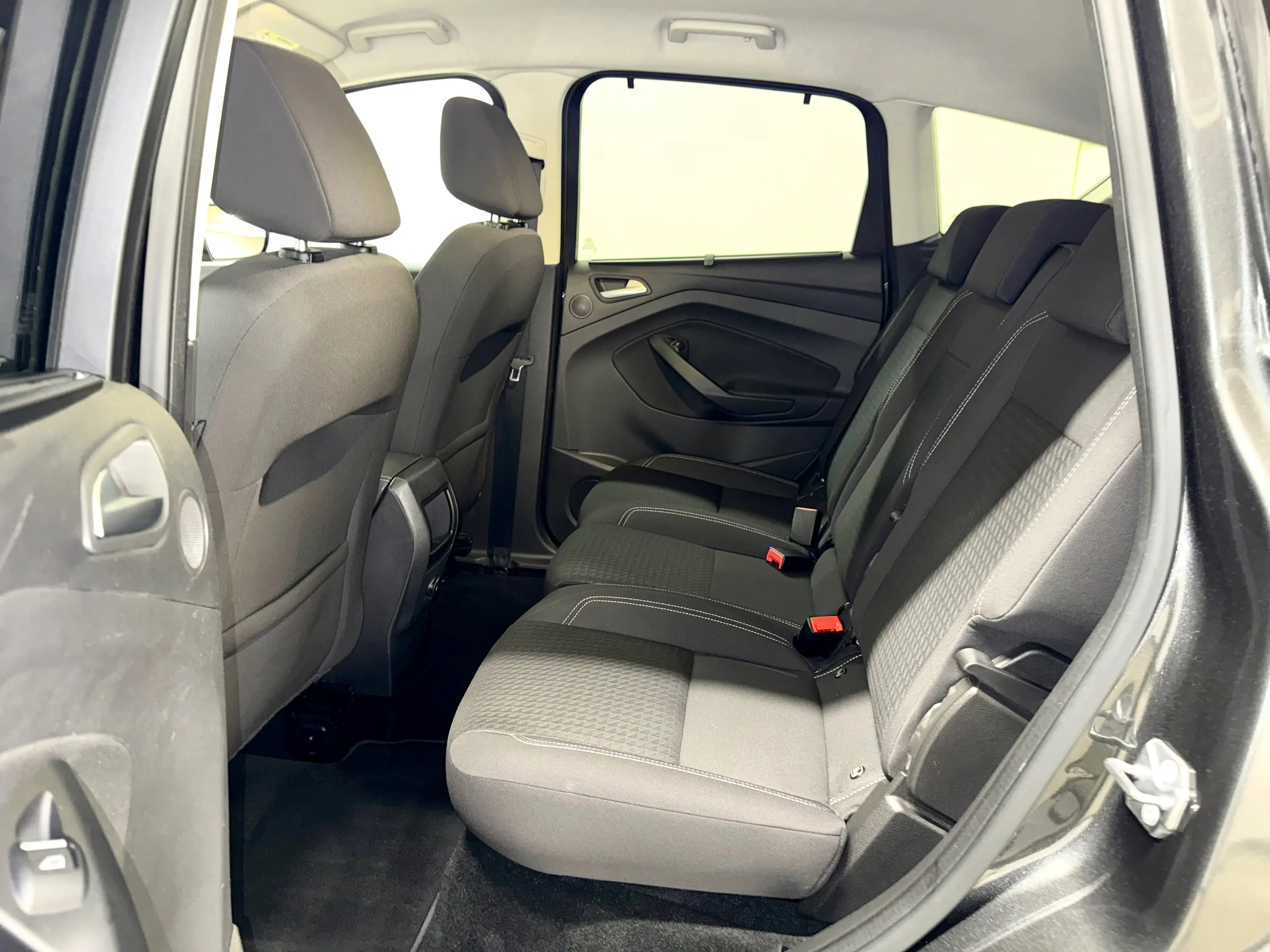 Ford C-Max Business Edition "NAVI/PARK-ASSISTENT/TEMPOMAT" — photo 12