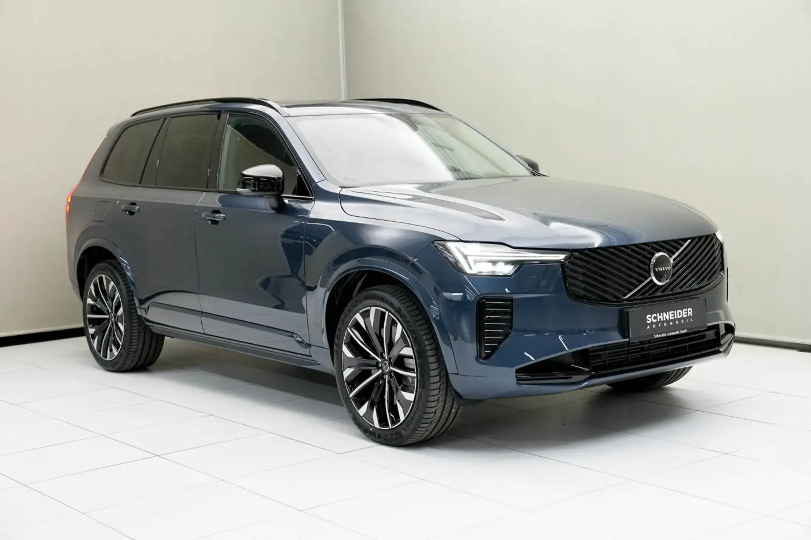 Volvo XC90 Plus, T8 Plug-in Hybrid, Elektrisch/Benzin, Dark, Blau - 2