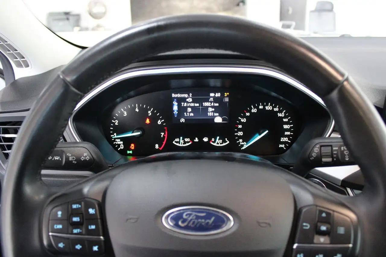 Ford Focus 1,0 EcoBoost Cool & Connect LED NAVI RFK, миниатюра 9