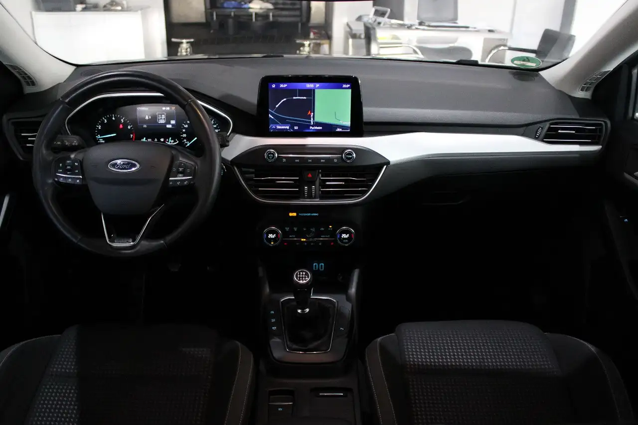 Ford Focus 1,0 EcoBoost Cool & Connect LED NAVI RFK, миниатюра 4