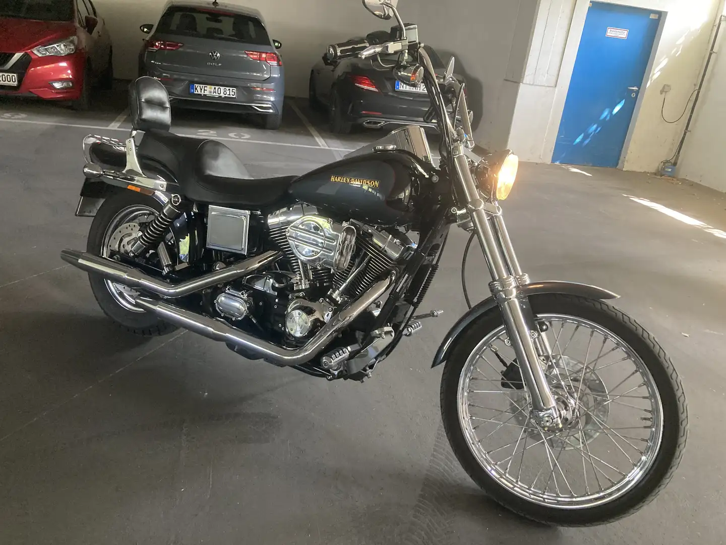 Harley-Davidson Dyna Wide Glide original custom bike - 1