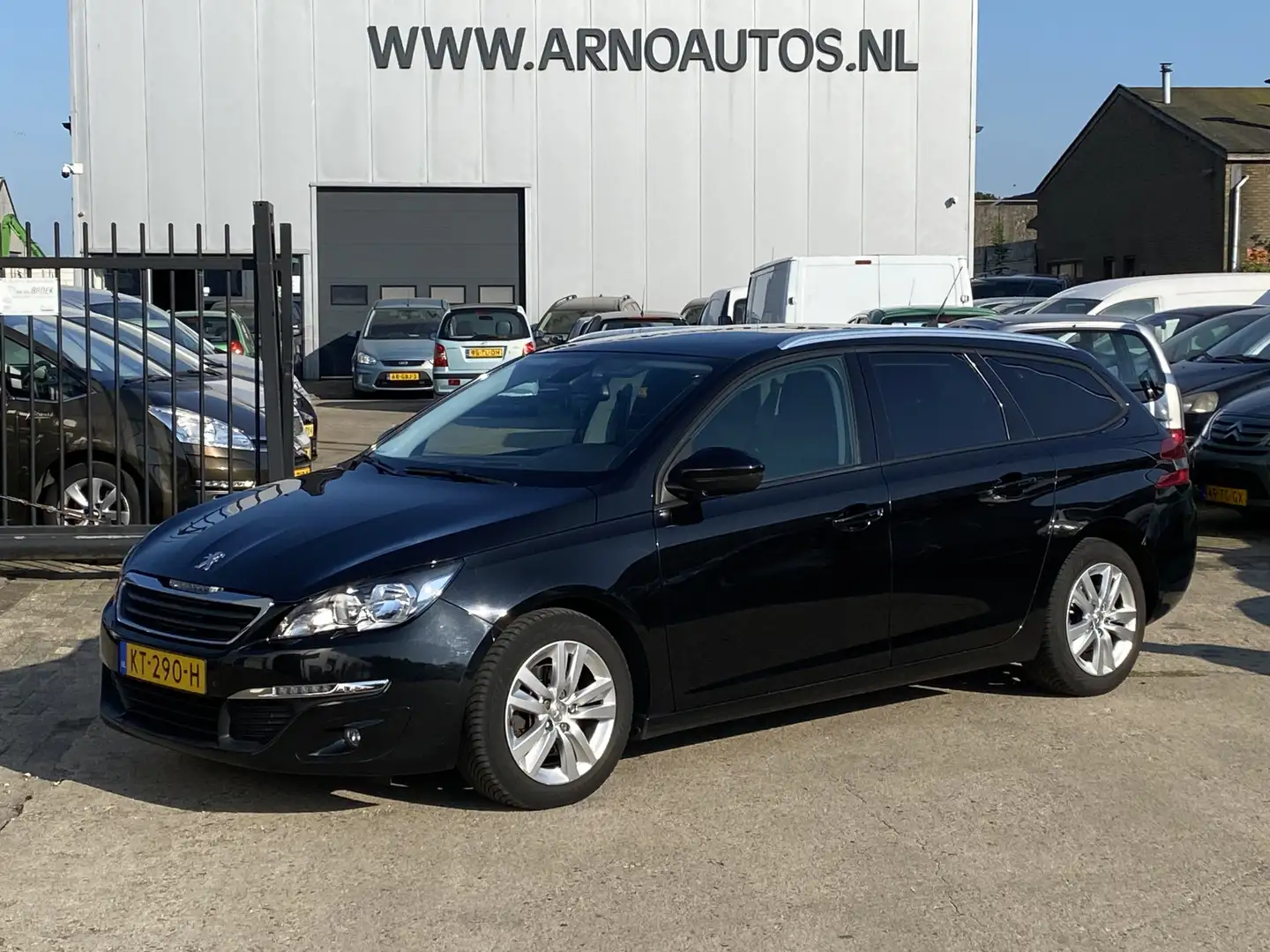 Peugeot 308 SW 1.6 BlueHDI 120 PK EURO 6 Blue Lease Executive, Zwart - 1