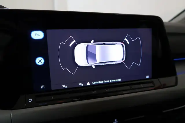 Volkswagen Golf view 10