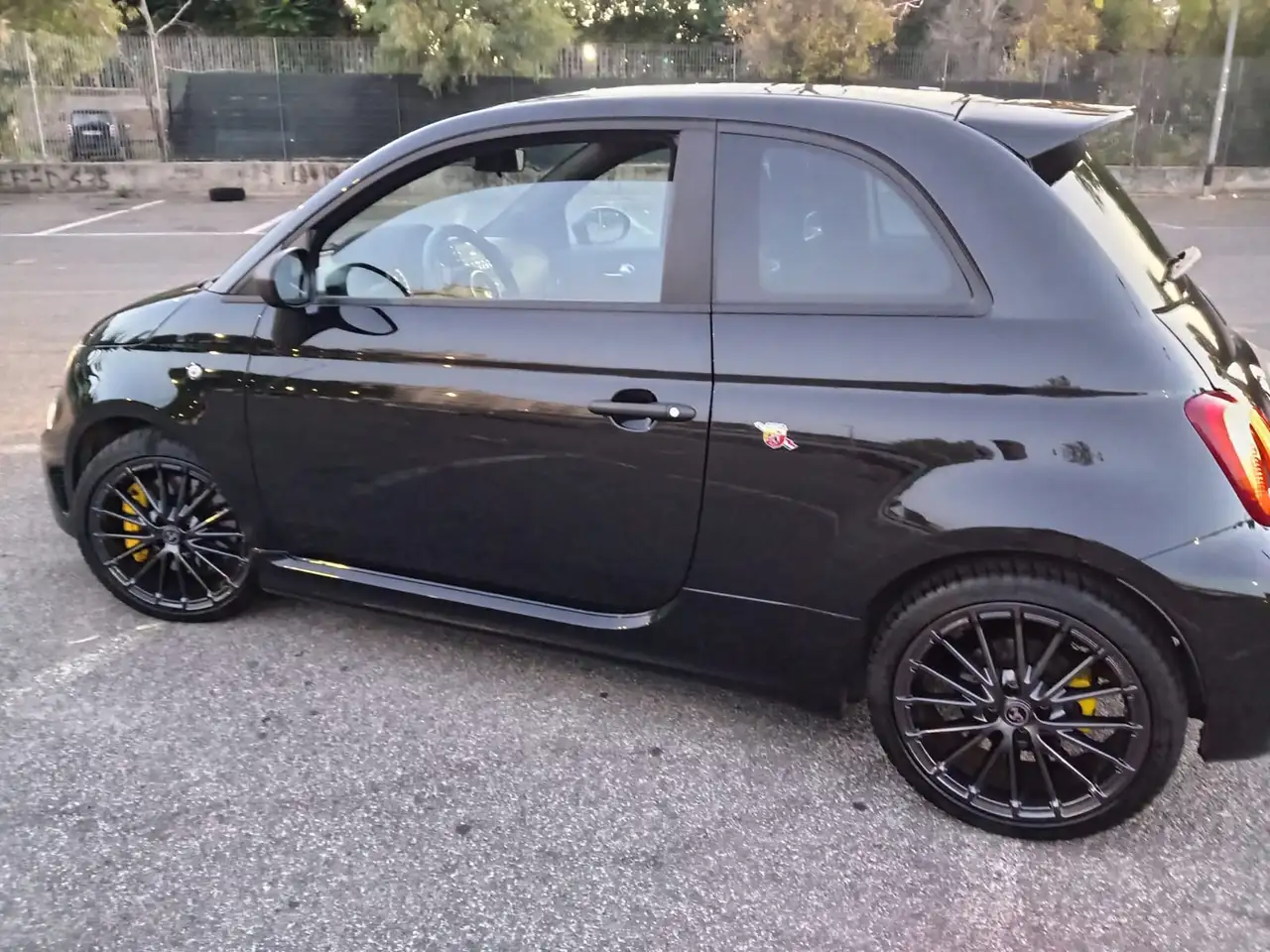 Abarth 695 2023
