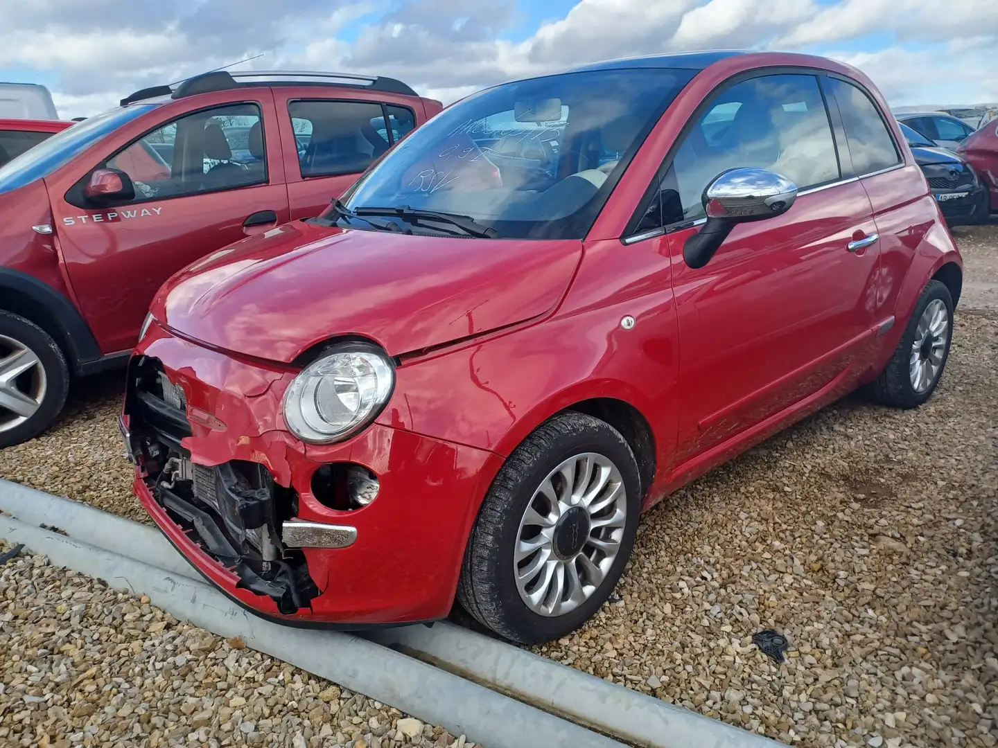 Fiat 500 0.9 8V 85 ch TwinAir S / CY064 Rouge - 2