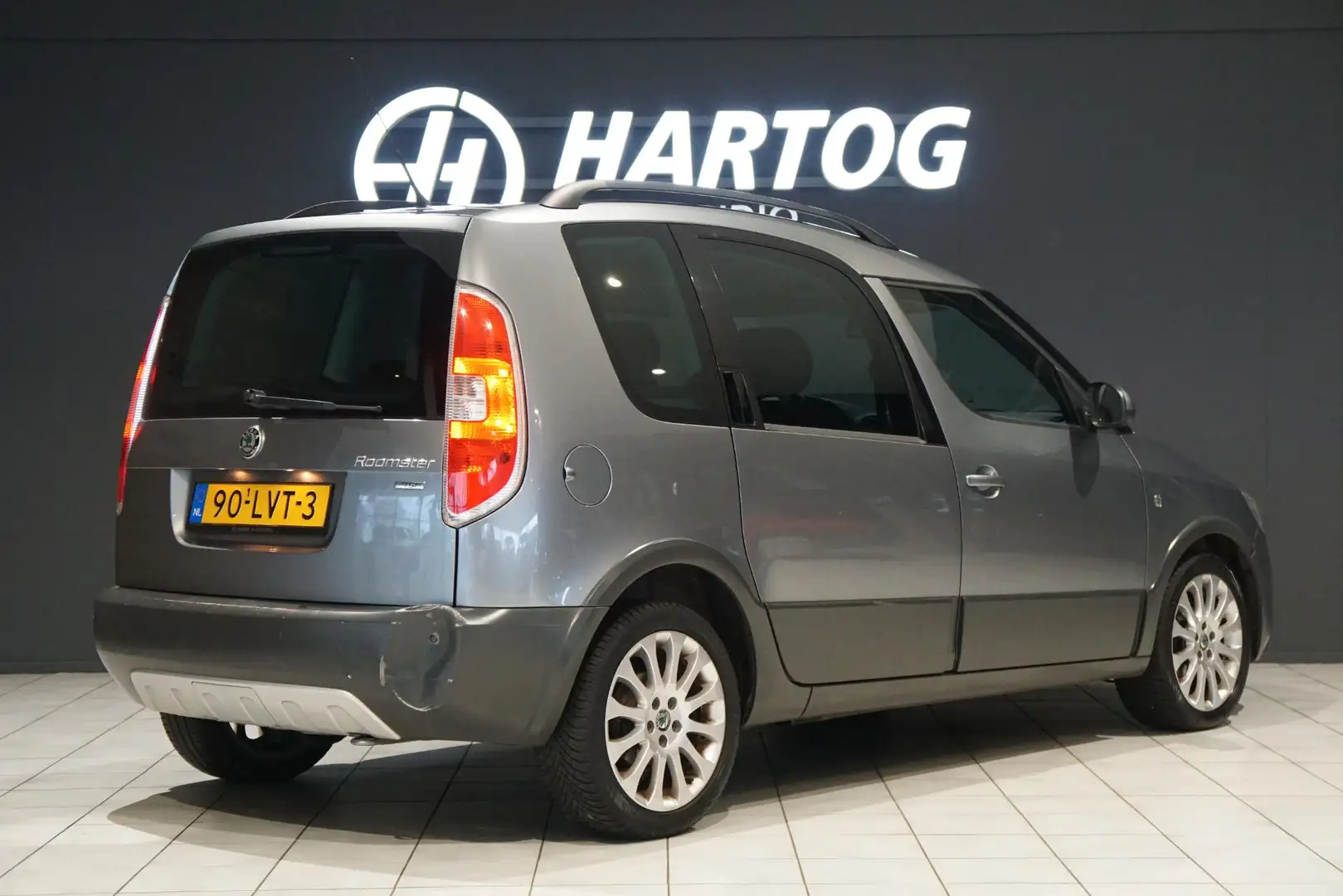 Skoda Roomster 1.2 TSI Ambition + CRUISE CONTROL / PDC / AIRCO Grijs - 2