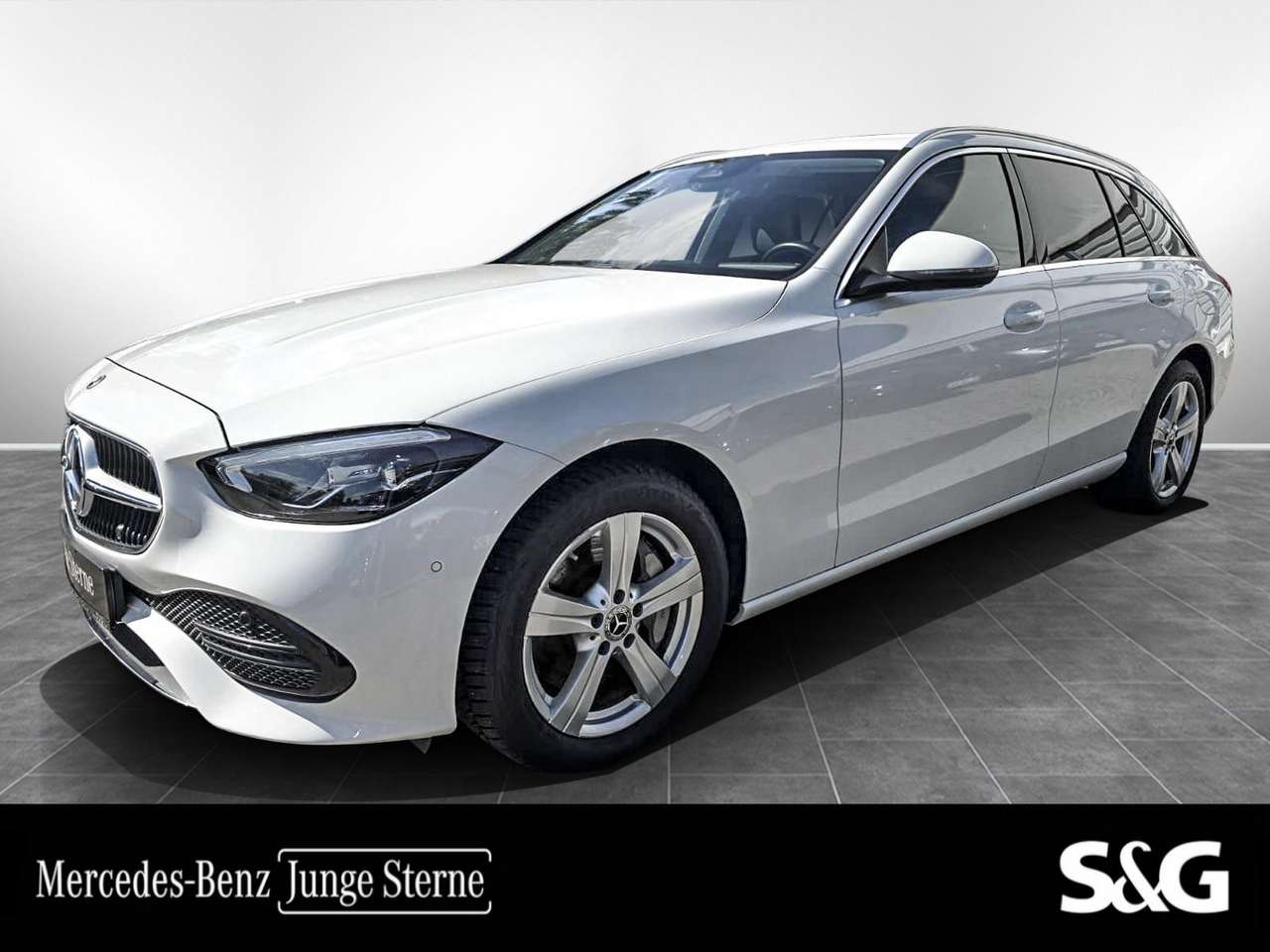 Mercedes-Benz C 300 e T Modell Electric Gasoline White Cat_Ma47Mo19249