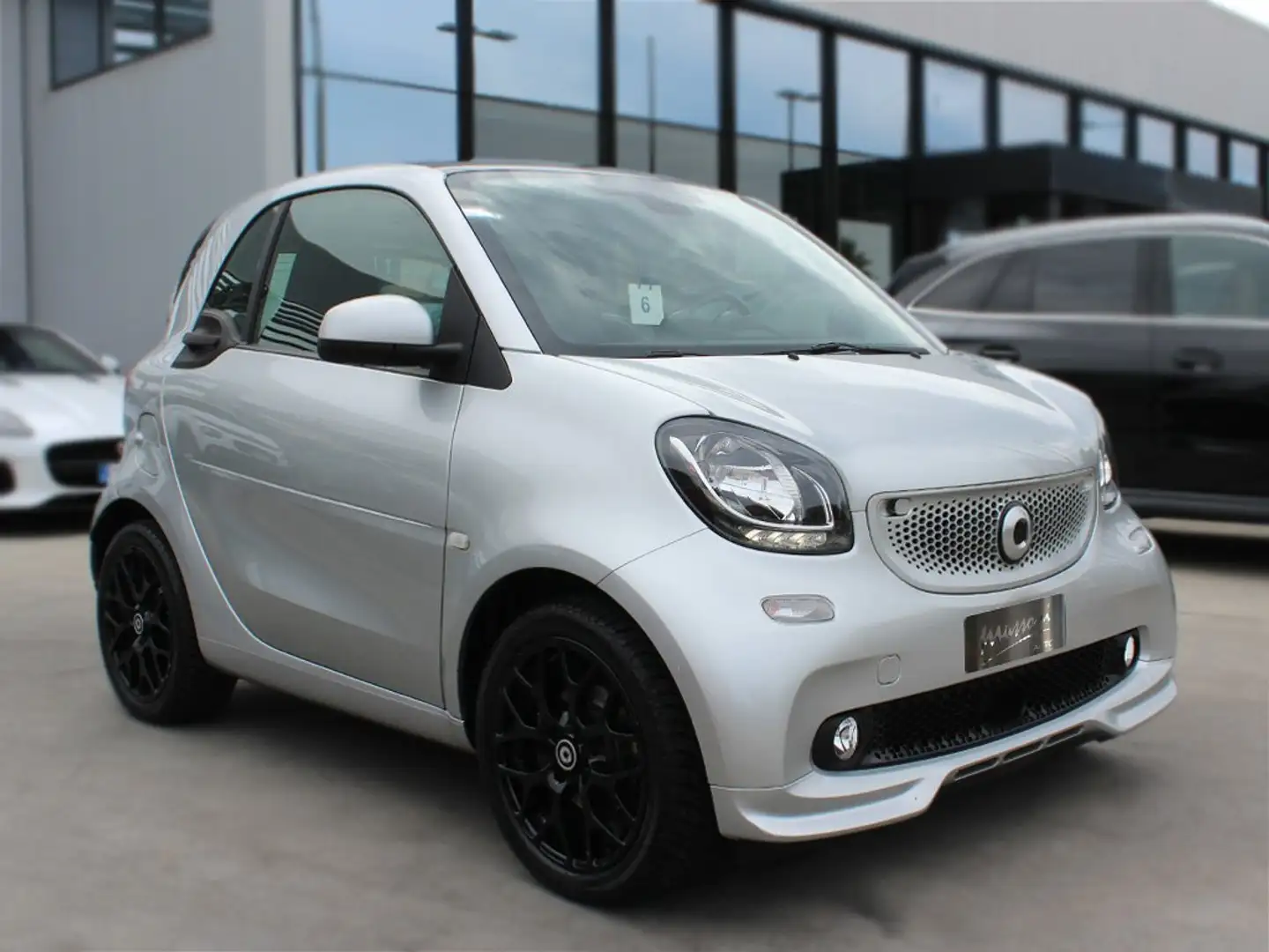 smart forTwo 0.9 t Passion 90cv twinamic my18 Grigio - 1