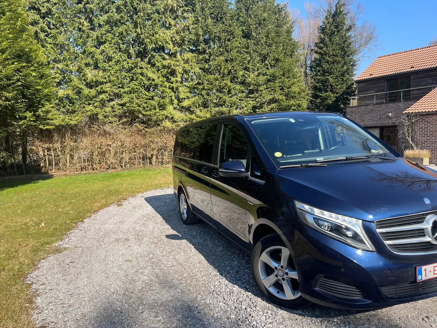 Mercedes-Benz V 220 7G TRONIC Avantgarde Bleu - 1