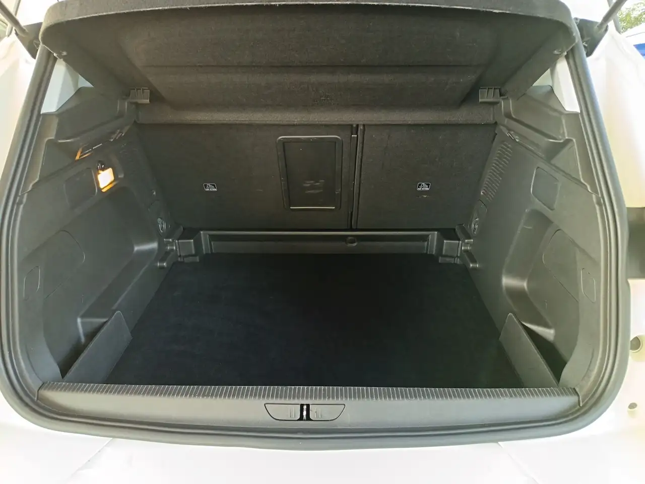 Opel Grandland X BUSINESS ELEGANCE 12XHT AT 12