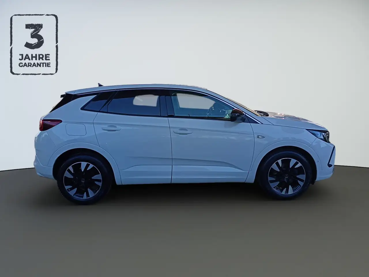 Opel Grandland X BUSINESS ELEGANCE 12XHT AT 5