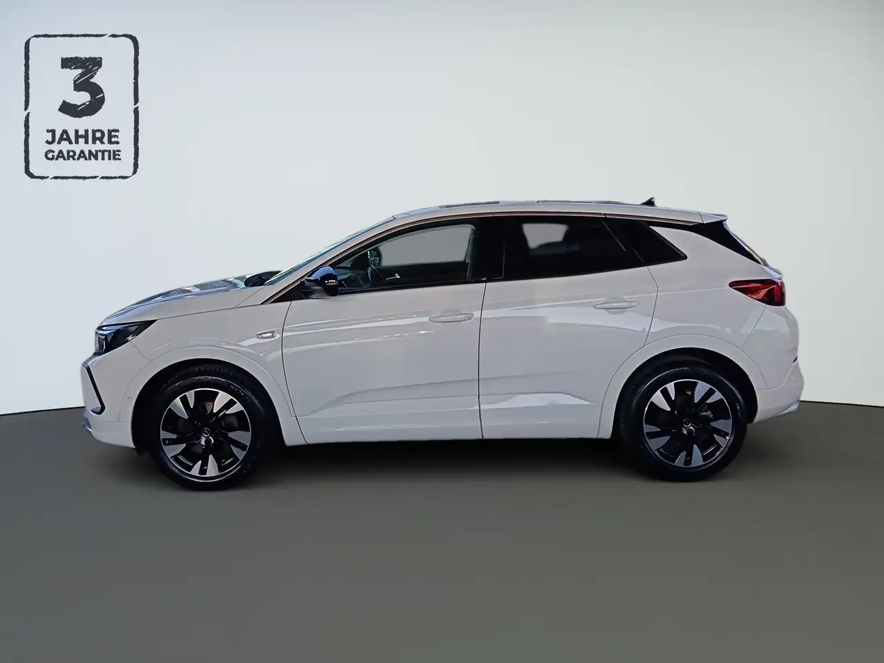 Opel Grandland X BUSINESS ELEGANCE 12XHT AT 9