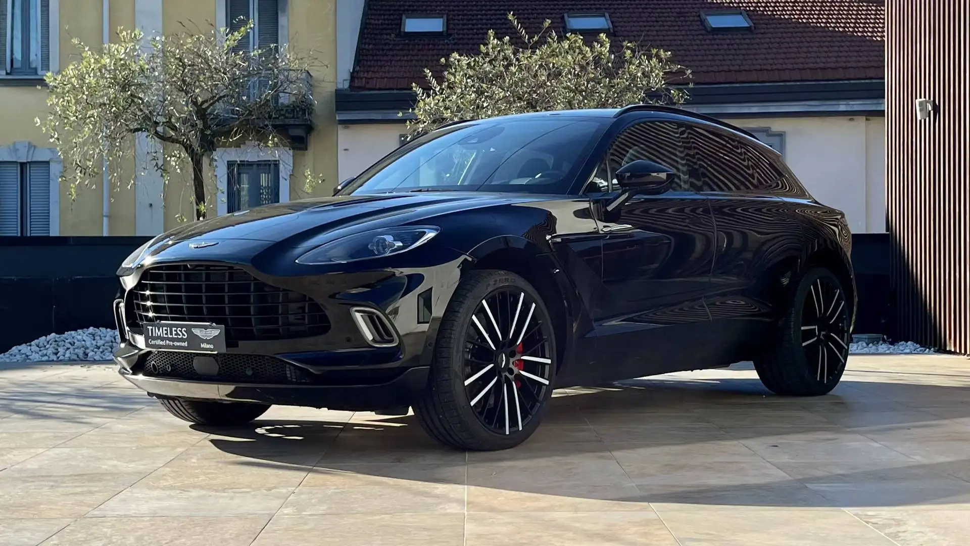 Aston Martin DBX 4.0 auto Nero - 1