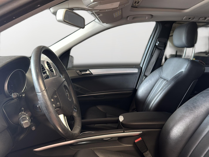 Mercedes-Benz ML 350 4M. 1 Hand + Top gepflegt 20 AMG + VOLL — photo 12
