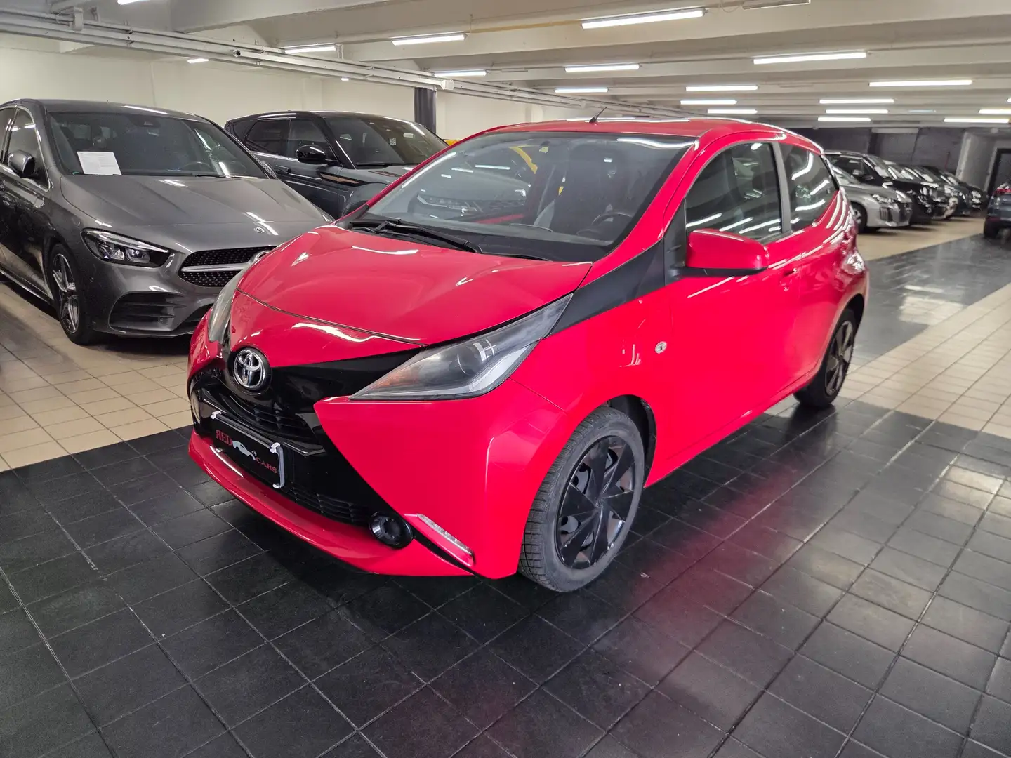 Toyota Aygo 5p 1.0 x-cool Rosso - 2