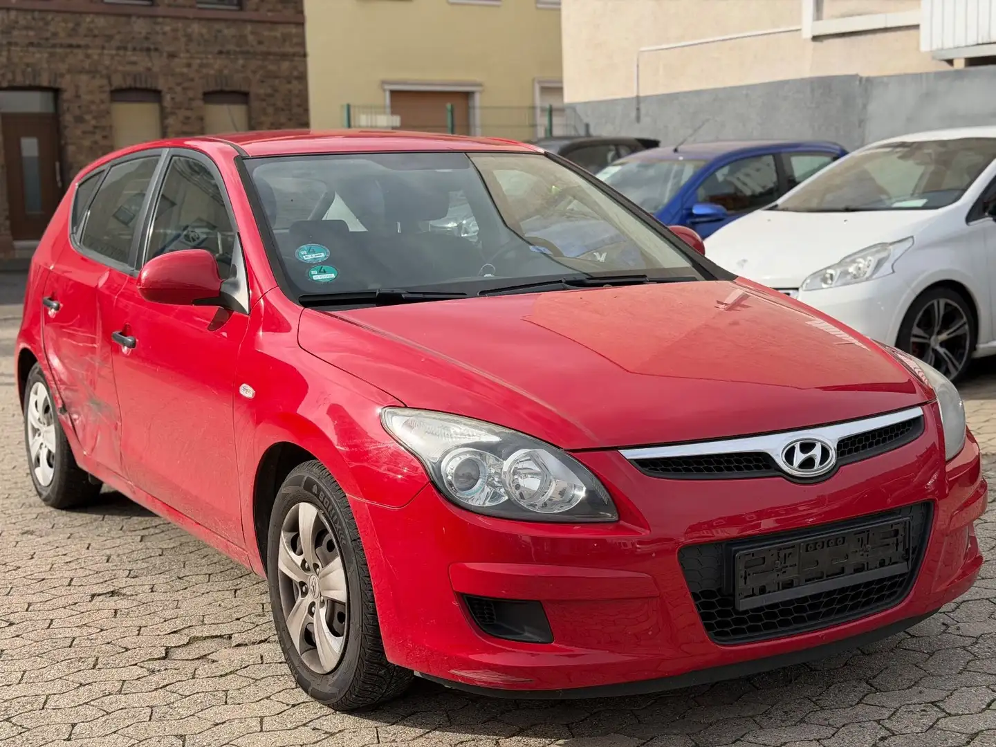 Hyundai i30 Edition+ Klima | E.Fenster Rot - 1