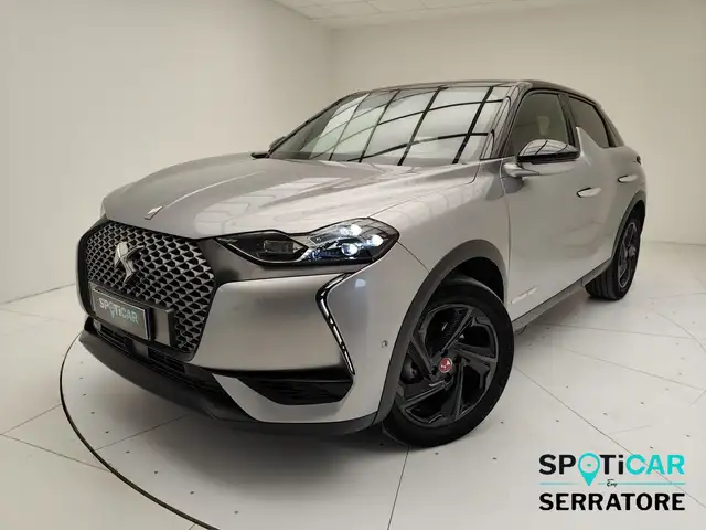 DS Automobiles DS 3 2019 Crossback Crossback 50 kWh e-tense Performance Line