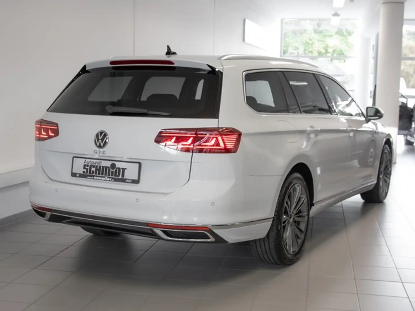 Volkswagen Passat GTE Variant . 1,4 TSi eHYBRID GTE Blanc - 2