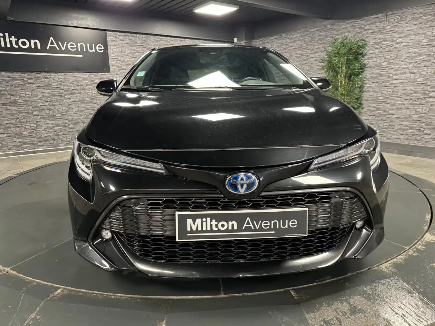 Toyota Corolla Corolla Hybride 122h - BV CVT Design Noir - 2