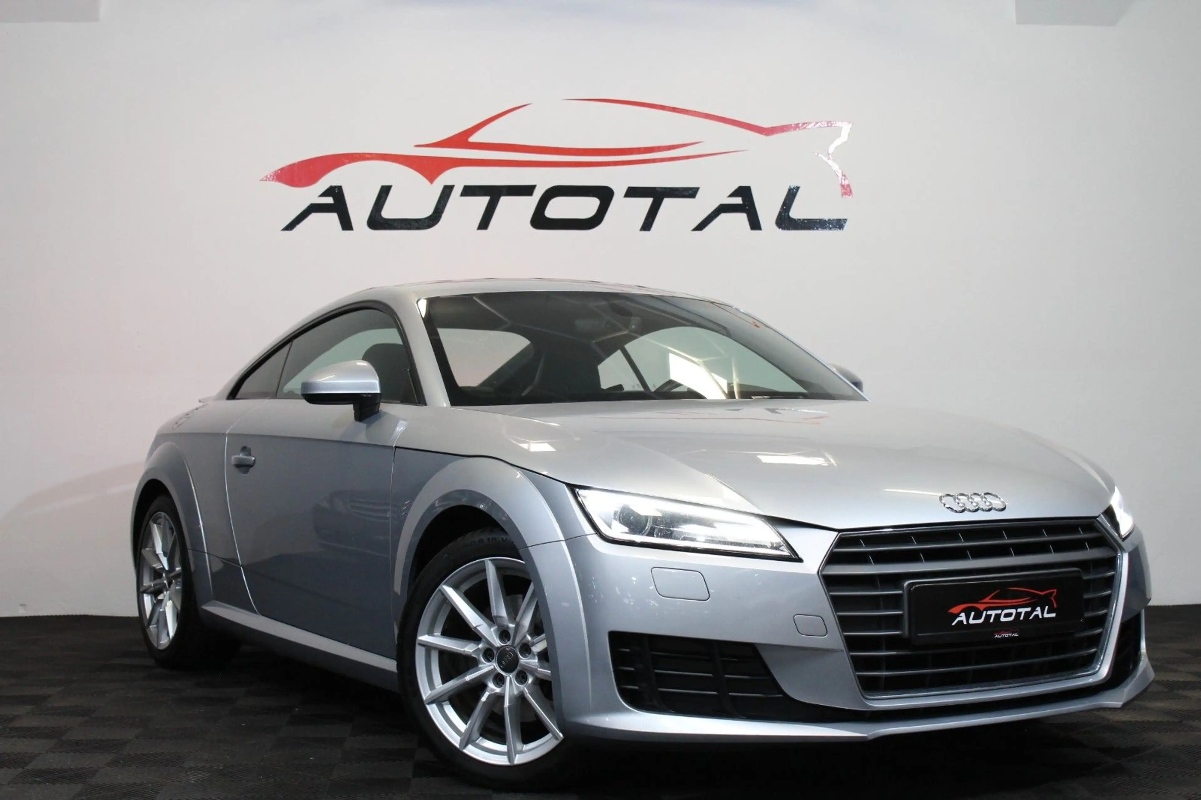 Audi TT Coupe 2.0 TDI ultra*Xenon*PDC*Virtual*Alcant. — photo 7