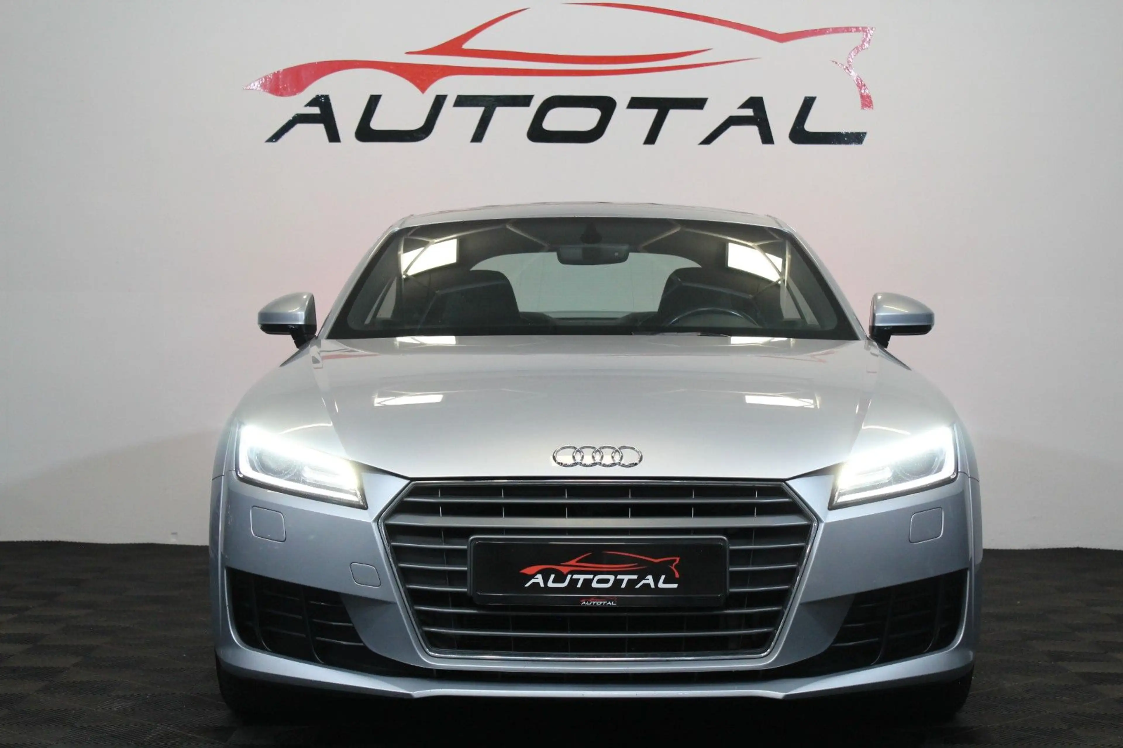 Audi TT Coupe 2.0 TDI ultra*Xenon*PDC*Virtual*Alcant. — photo 6