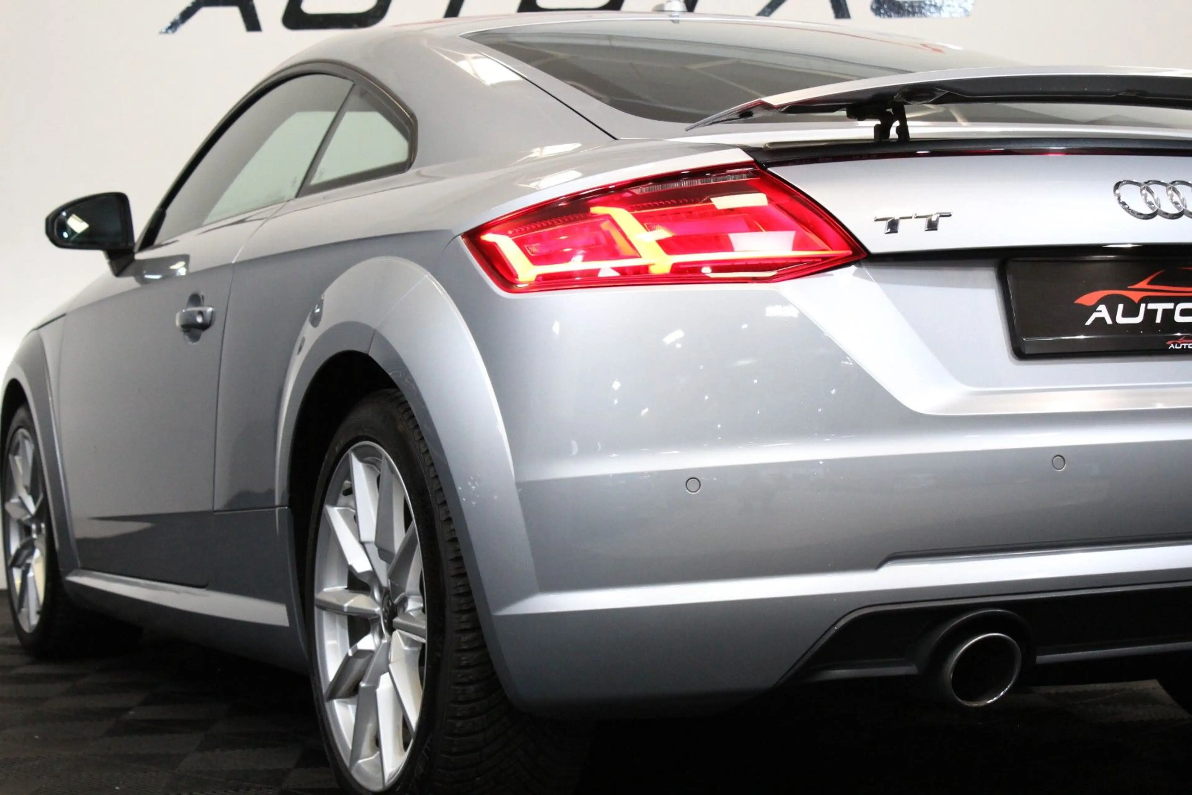 Audi TT Coupe 2.0 TDI ultra*Xenon*PDC*Virtual*Alcant. — photo 18