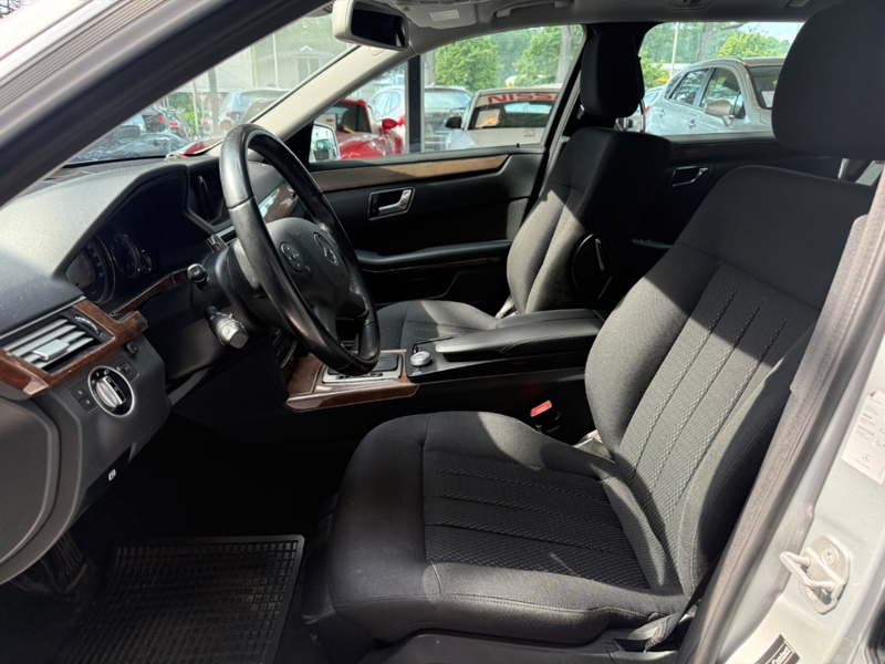 Mercedes-Benz E 220 T-Modell CDI BlueEfficiency 2.Hand — photo 13