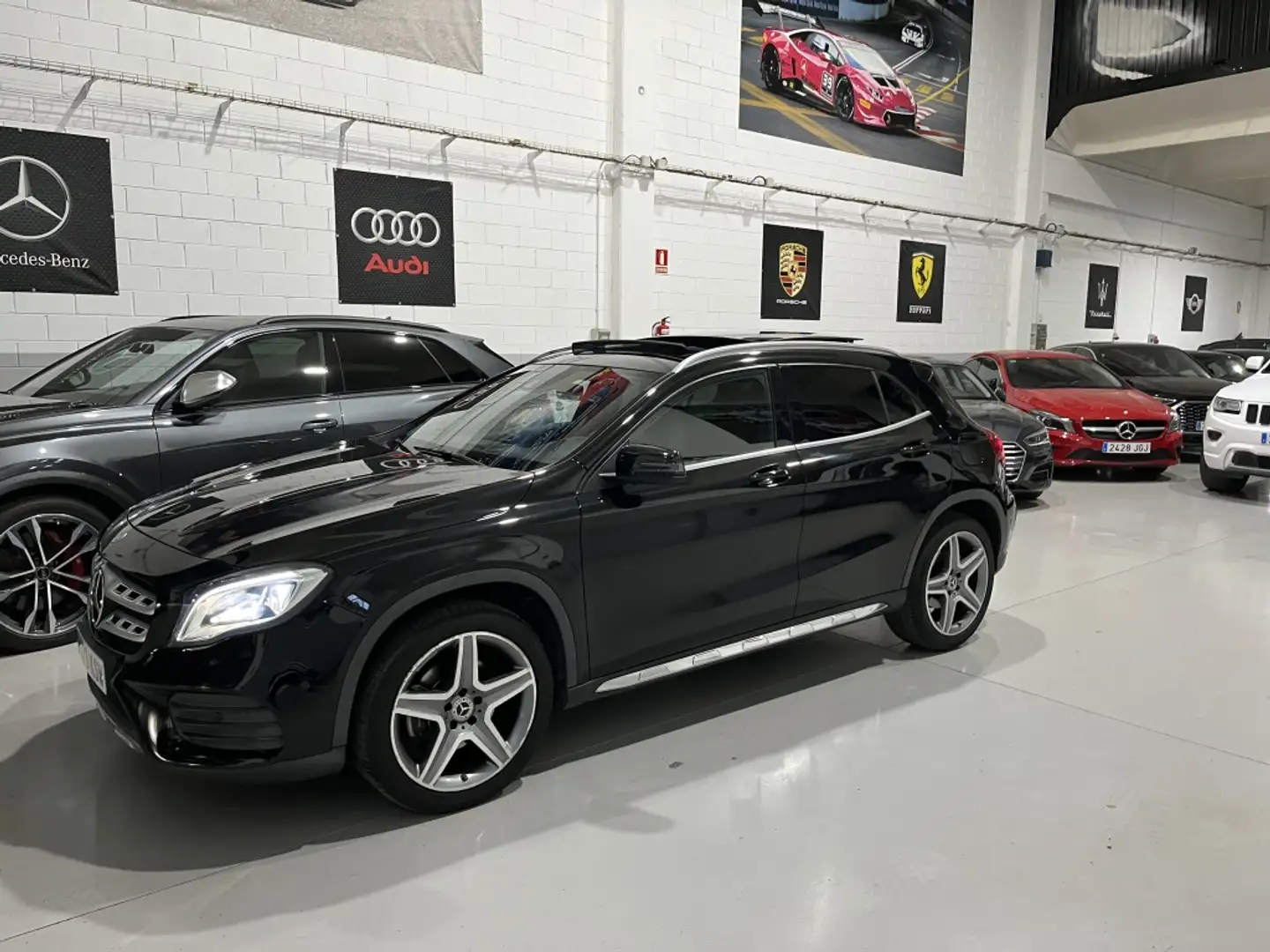 Mercedes-Benz 170 220d 4Matic 7G-DCT Negro - 2