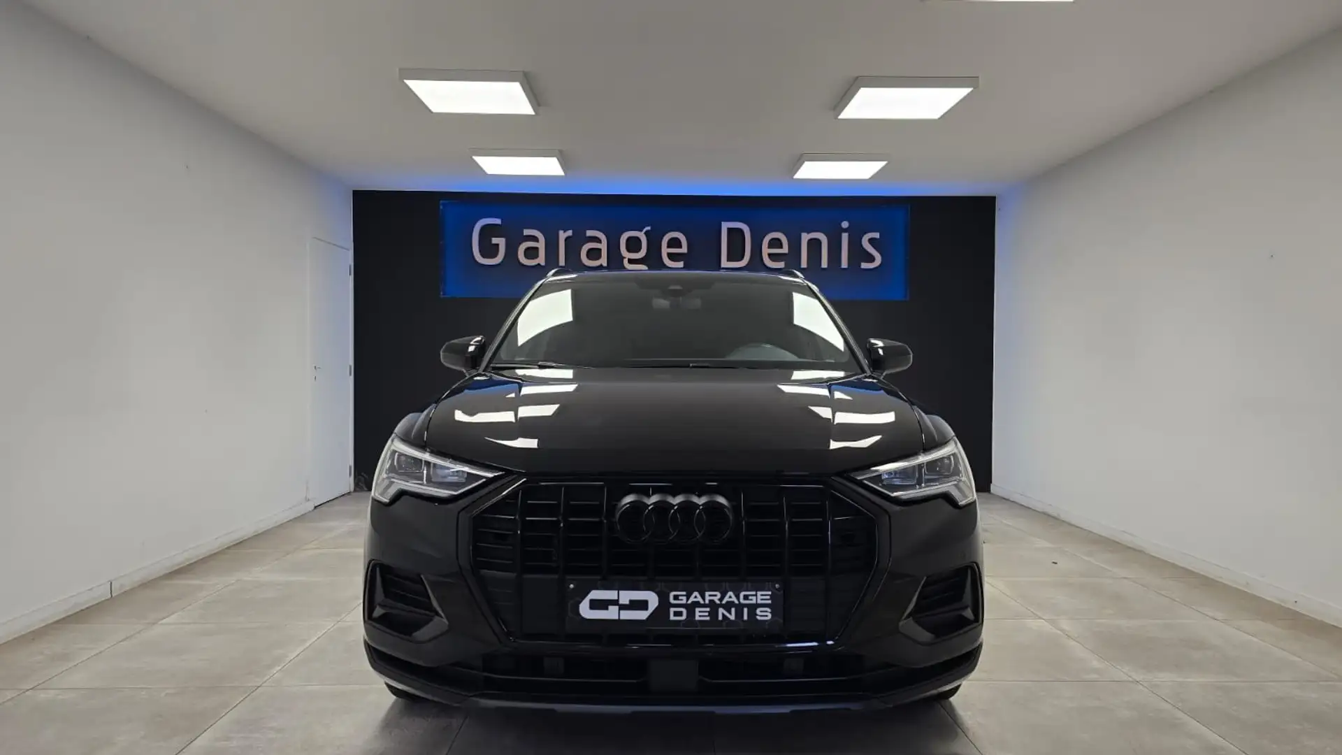 Audi Q3 TDi  S tronic*GPS+CAMERA*TOIT-PANO*LED*CUIR* Noir - 2