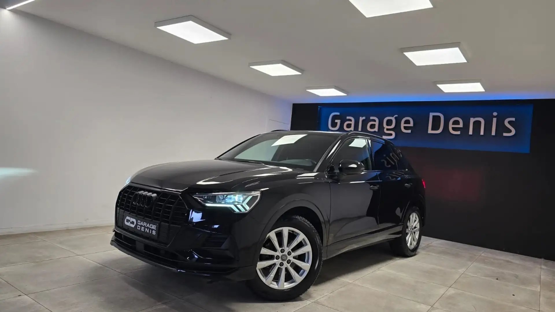 Audi Q3 TDi  S tronic*GPS+CAMERA*TOIT-PANO*LED*CUIR* Noir - 1