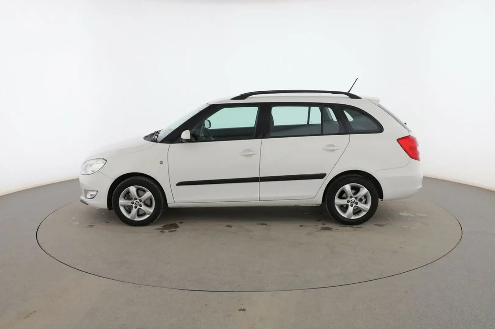 Skoda Fabia 1.2 TSI Elegance DSG 105 Blanco - 2