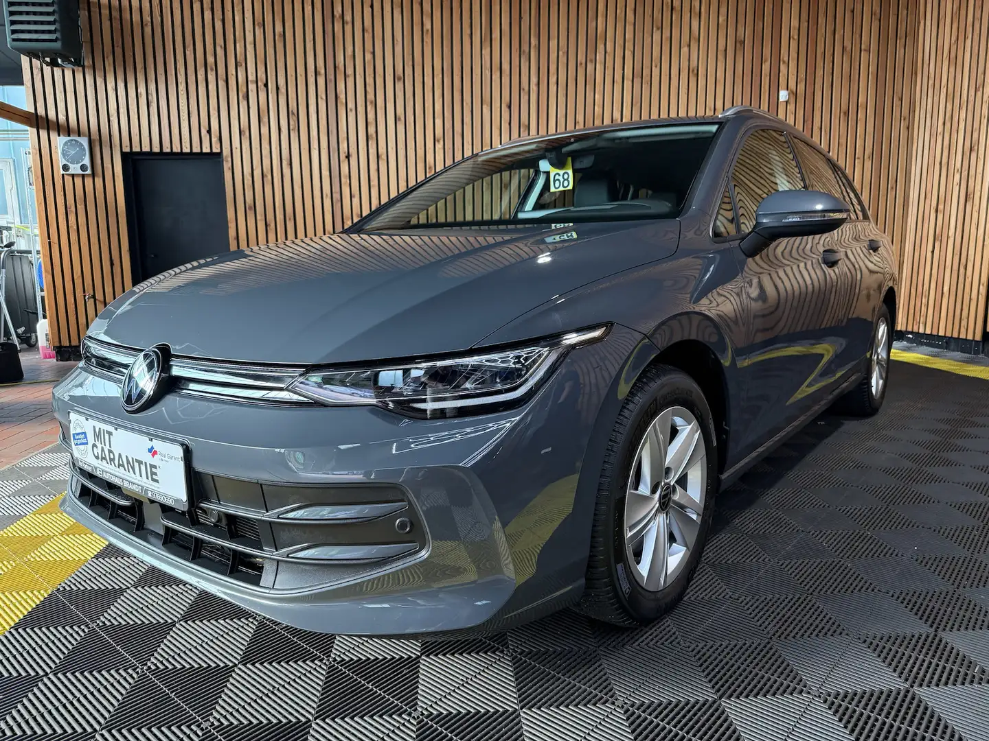 Volkswagen Golf Variant 2,0TDI Facelift *Navi*ACC*LED*Kam* Gris - 1