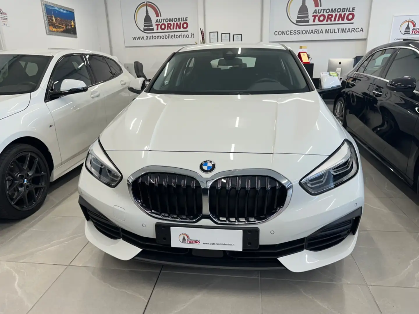BMW 118 118i 5p. Business Advantage Bianco - 2
