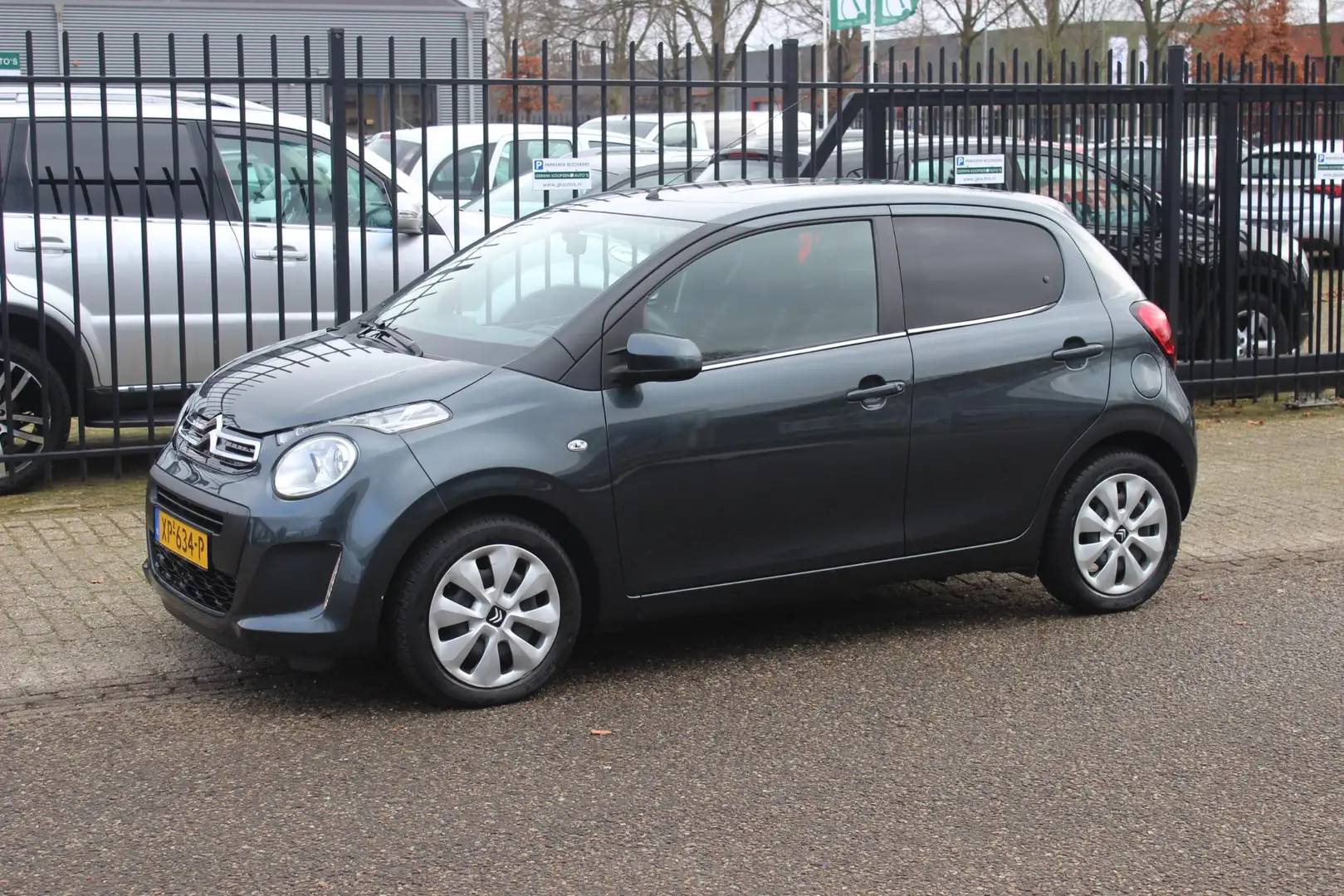 Citroen C1 1.0 VTi Feel, 5-deurs, Airco! Citroen C1 1.0 VTi F Grau - 1