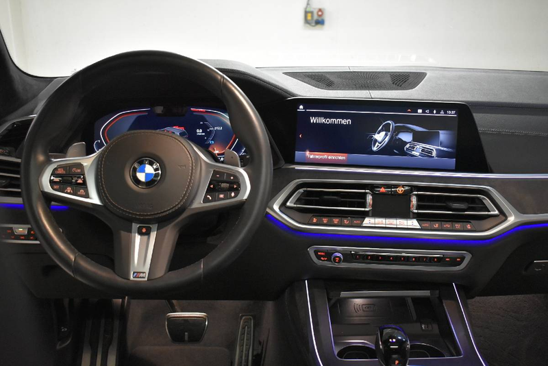 BMW X7 xDrive 30 d M Sport — photo 10