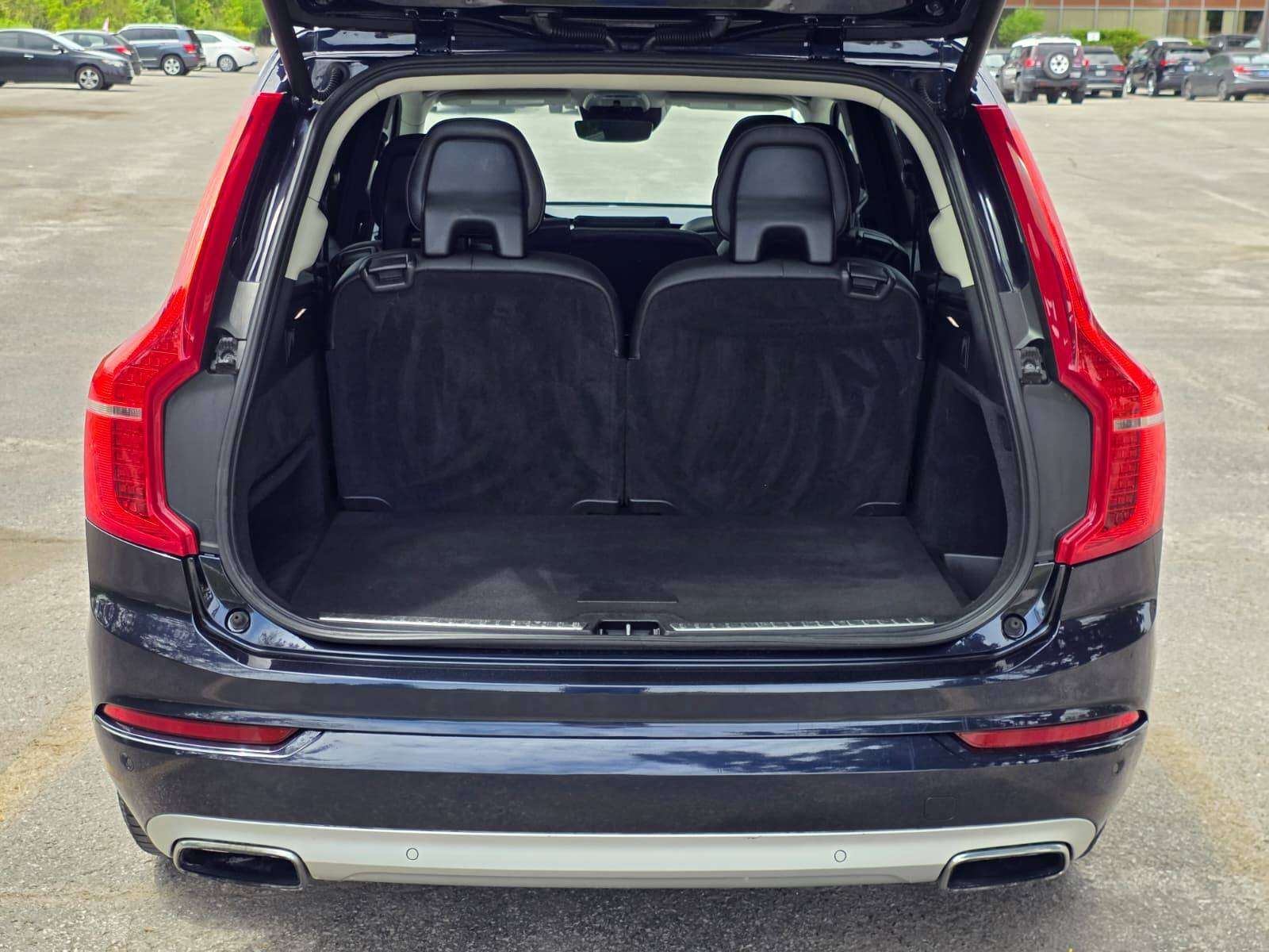 2017 Volvo XC90 AWD 5dr T6 Momentum 7-Passenger, Accident Free thumb 25