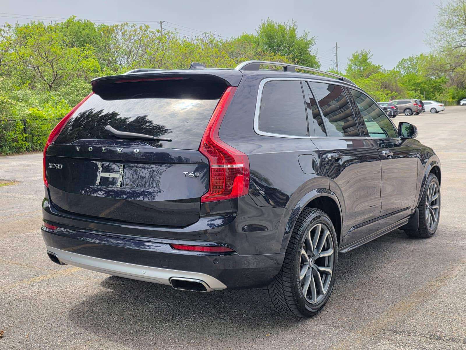 2017 Volvo XC90 AWD 5dr T6 Momentum 7-Passenger, Accident Free alt 4