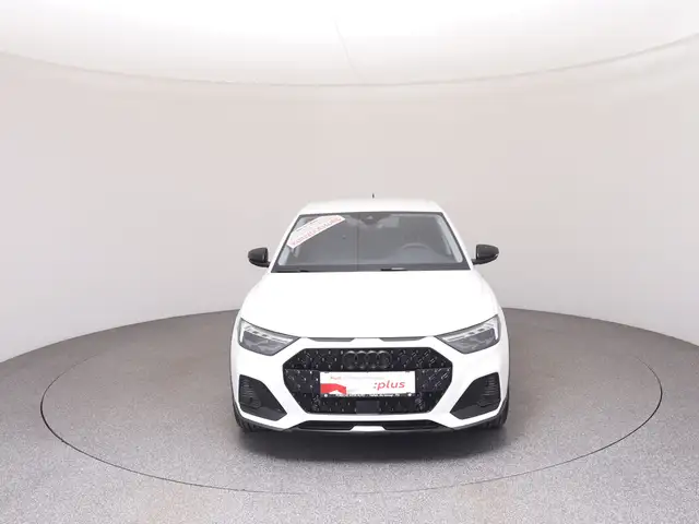 Audi A1 view 3