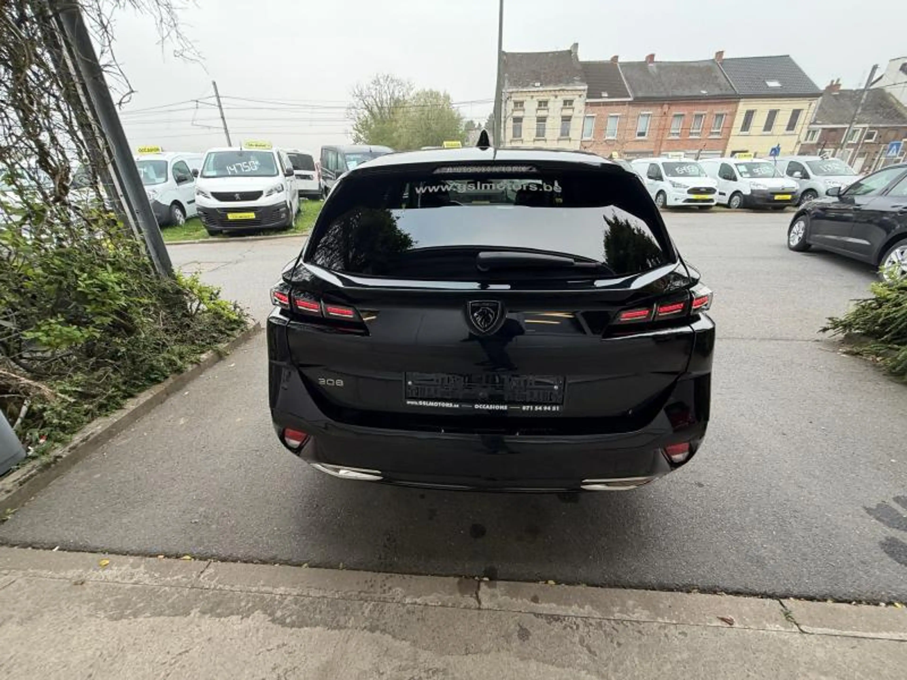 Peugeot 308 1.2 130cv Automatique noir 03/23 19622km Airco — photo 6