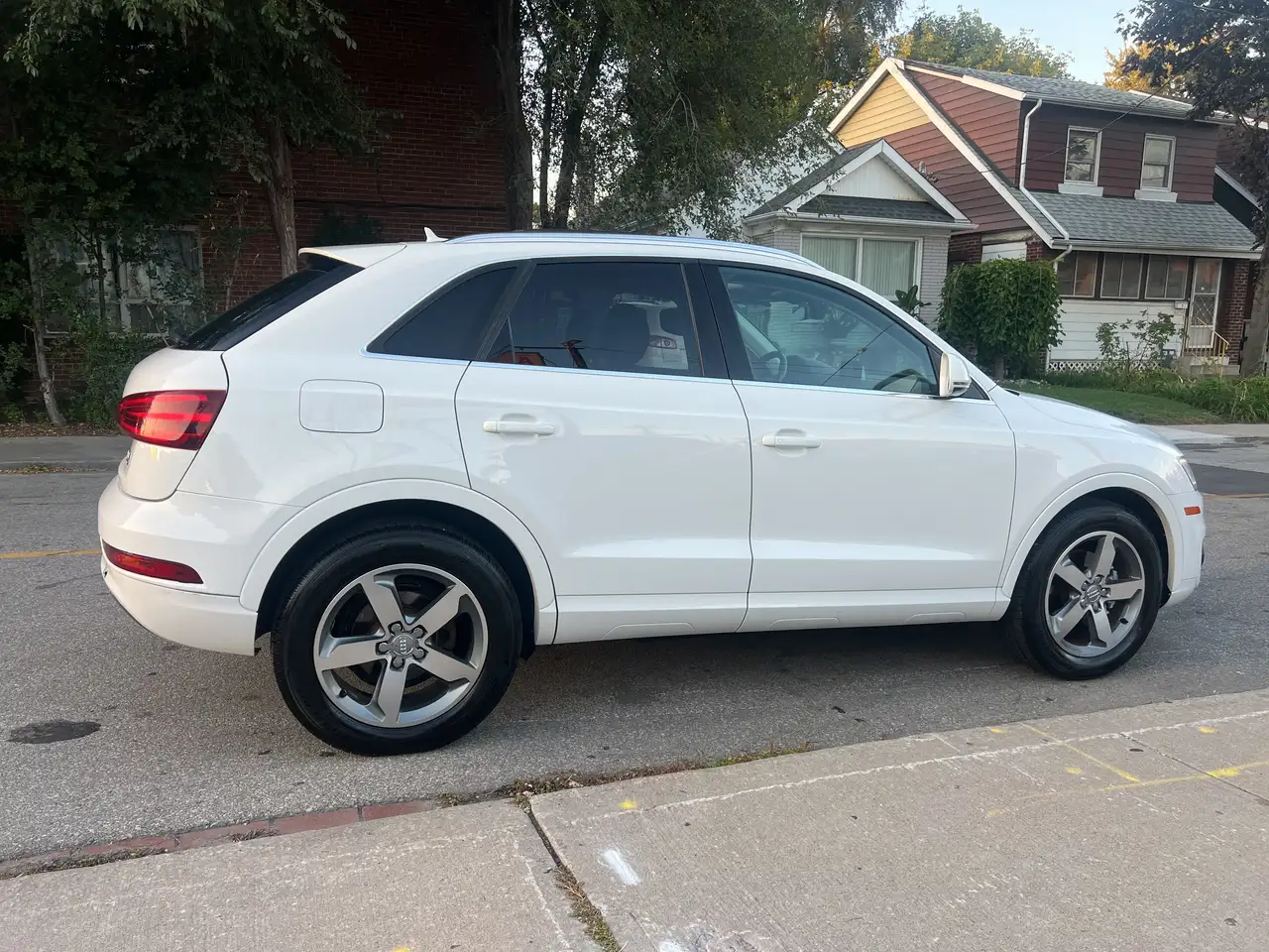 Audi Q3 снимка Audi Q3