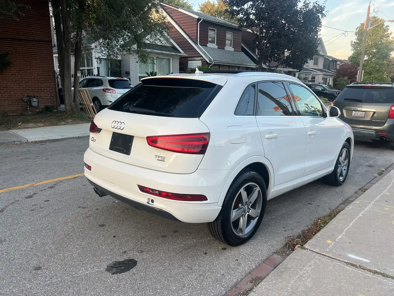 Audi Q3 снимка Audi Q3
