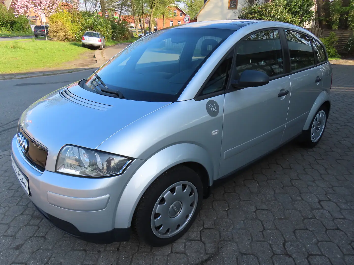 Audi A2 1.4 *HU a.W. neu*Panoramadach*PDC*nur 149 TKM* Plateado - 2