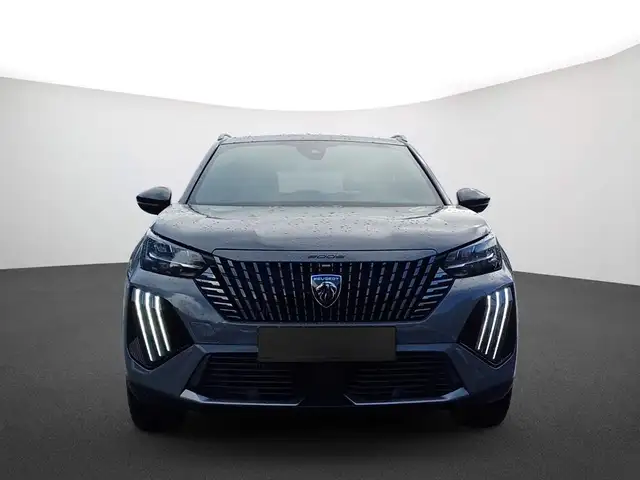 Peugeot 2008 view 2