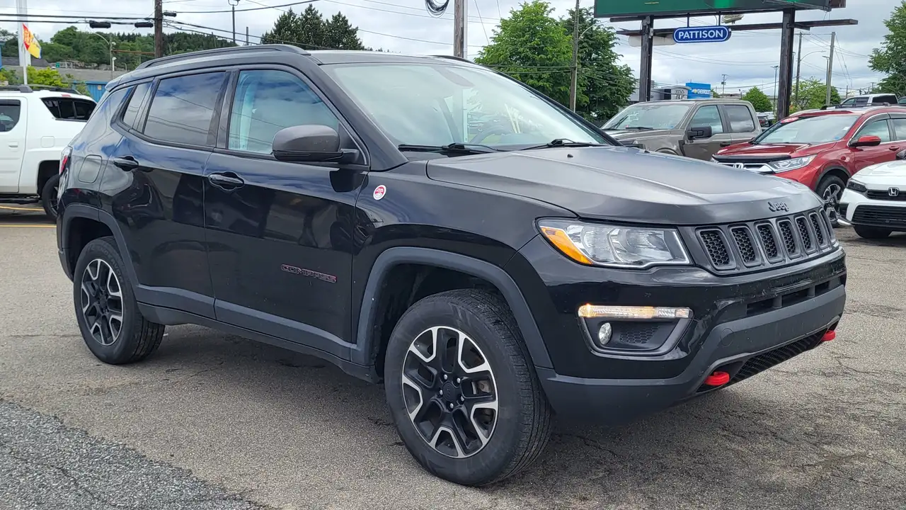 Jeep Compass photo Jeep Compass