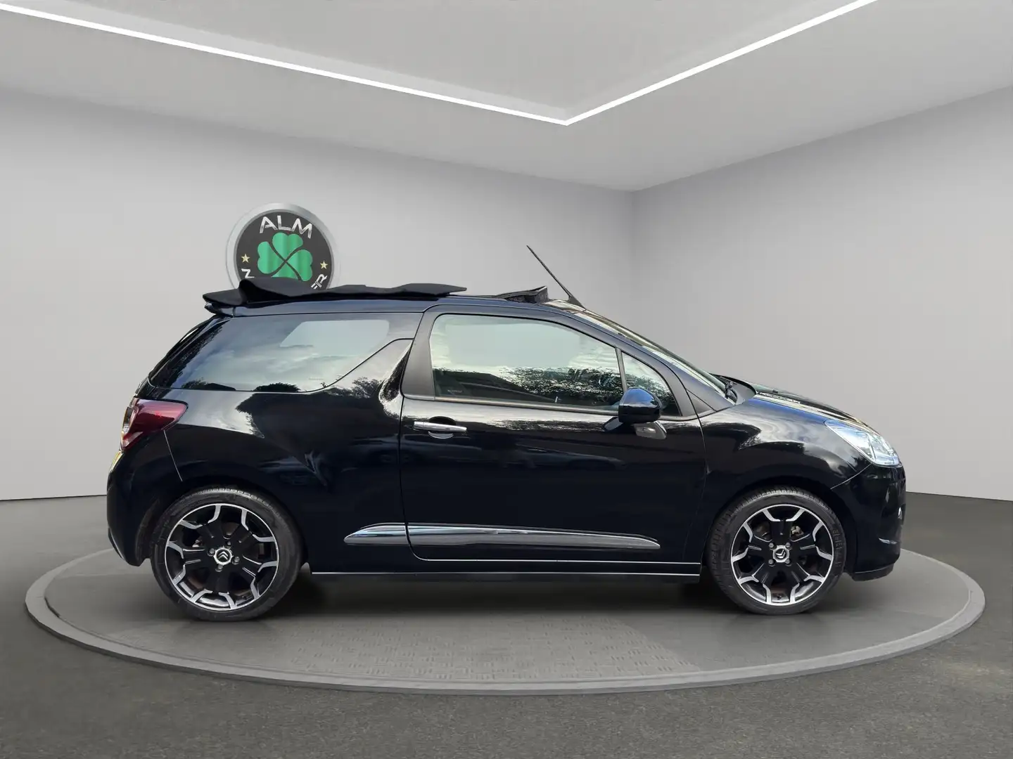 Citroen DS3 DS3 Cabriolet e-HDi 90 Sport Chic Noir - 2