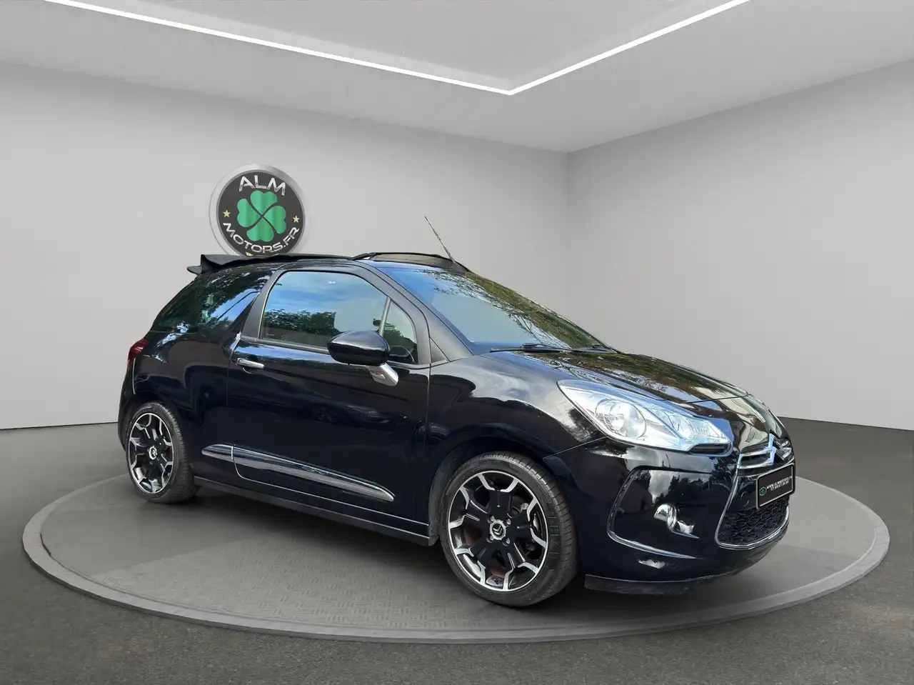 Citroen DS3 Cabriolet e-HDi 90 Sport Chic