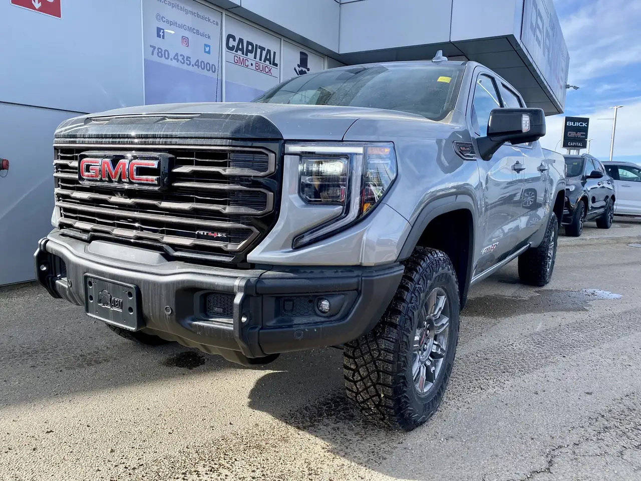 GMC Sierra 1500 снимка GMC Sierra 1500